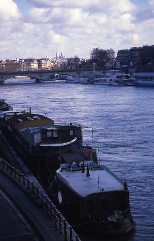 French Houseboats480